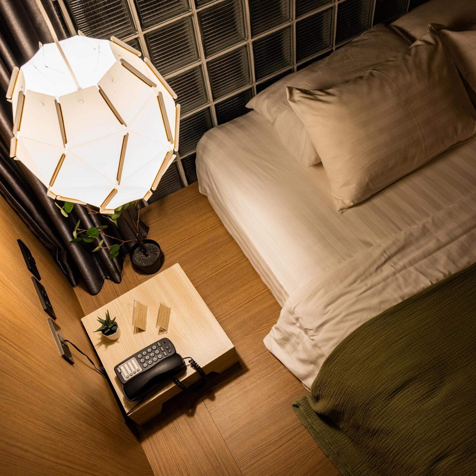 โรงแรม The Brown Krabi